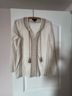 Karen Kane Cream Peasant Blouse with Tan Embroidery